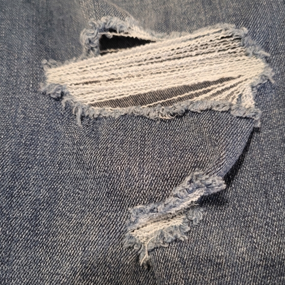 Womans Plus Size Blue Jeans - Picture 3 of 4